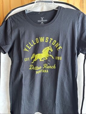 Yellowstone Dutton Ranch Short Sleeve Tee in Black with Yellow Graphic